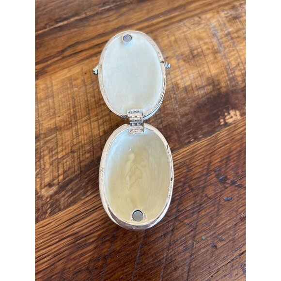 Vintage Silver Toned Miniature Baby Carriage Trinket Box Novelty Decor Collectib - Picture 3 of 7